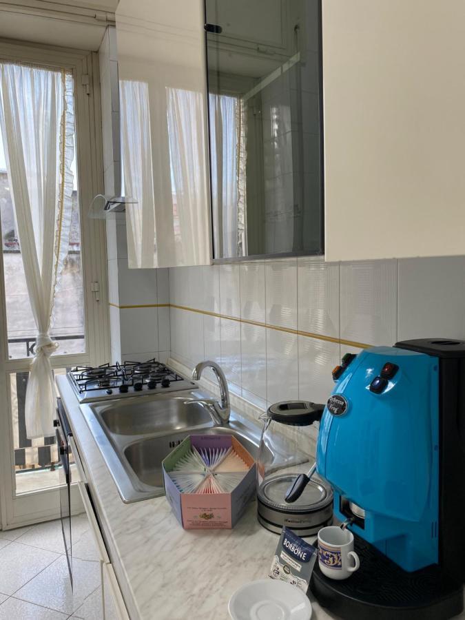 Avolina'S Apartment Naples Exterior photo